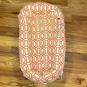 Dock A Tot deluxe plus dock